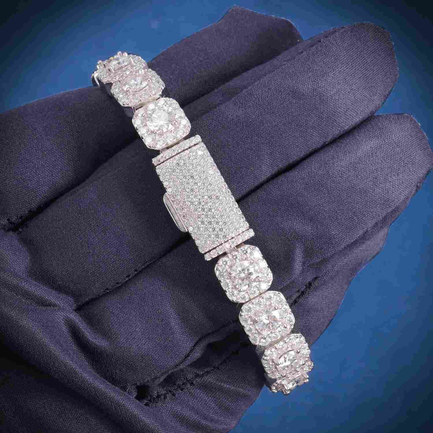Iced out watch-Yika Jewelry