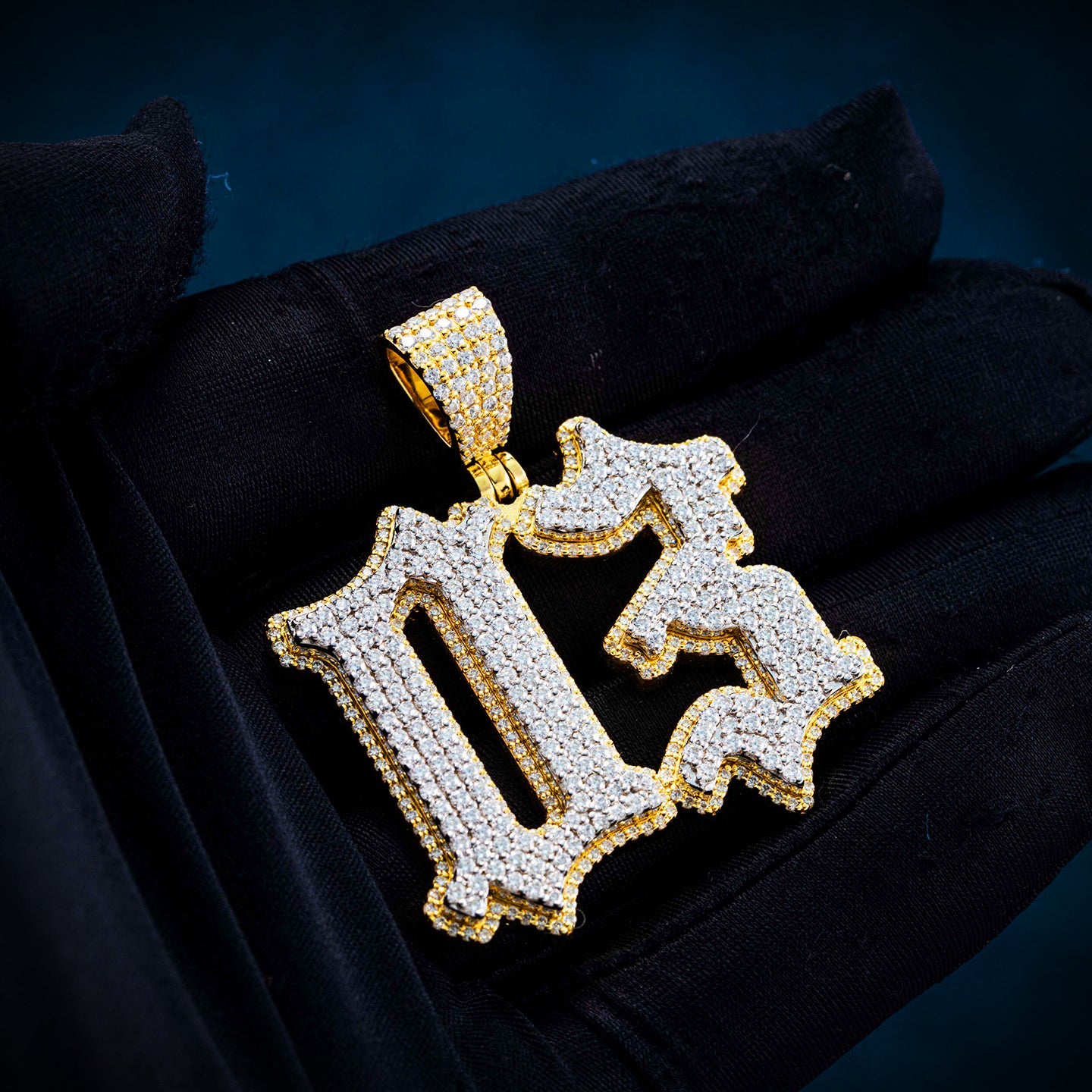 Iced out watch-Yika Jewelry