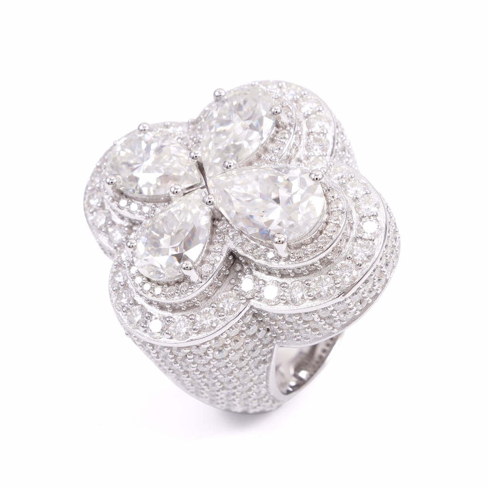 Iced out watch-Yika Jewelry