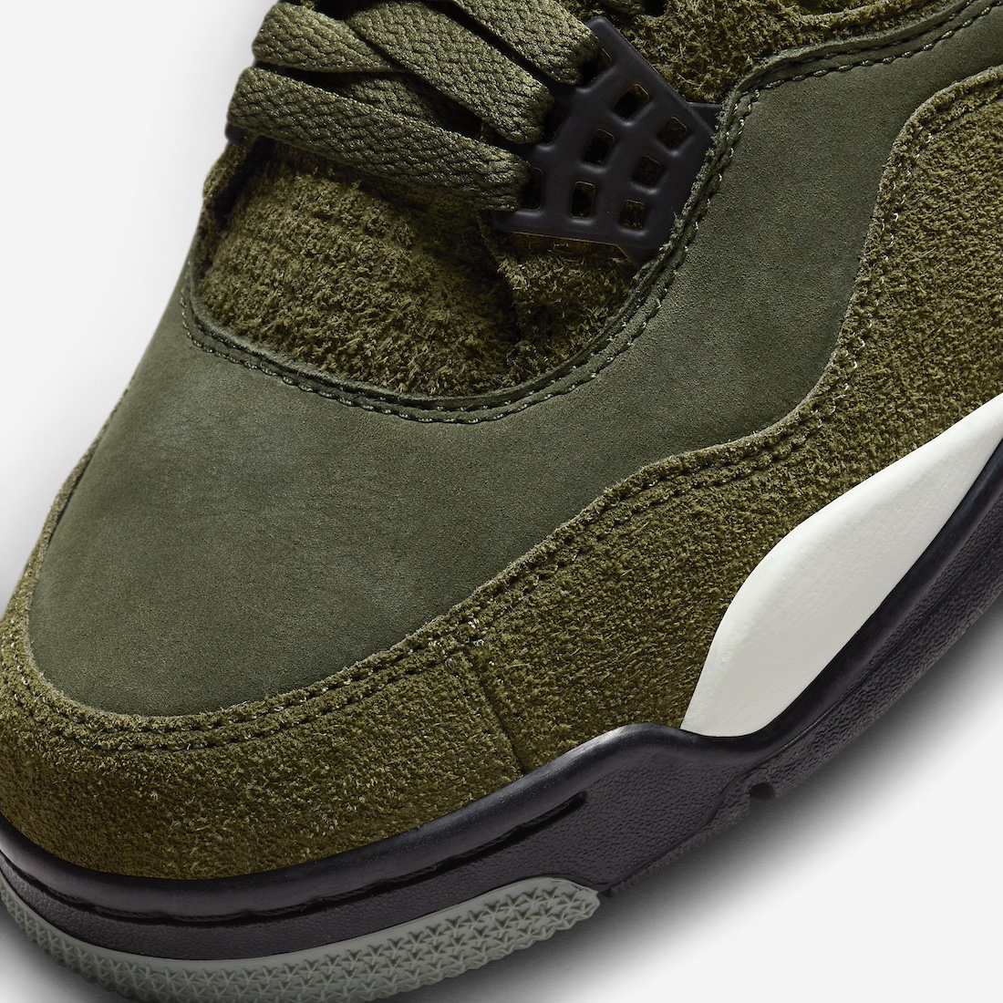 Air Jordan 4 Craft Medium Olive FB9927-200