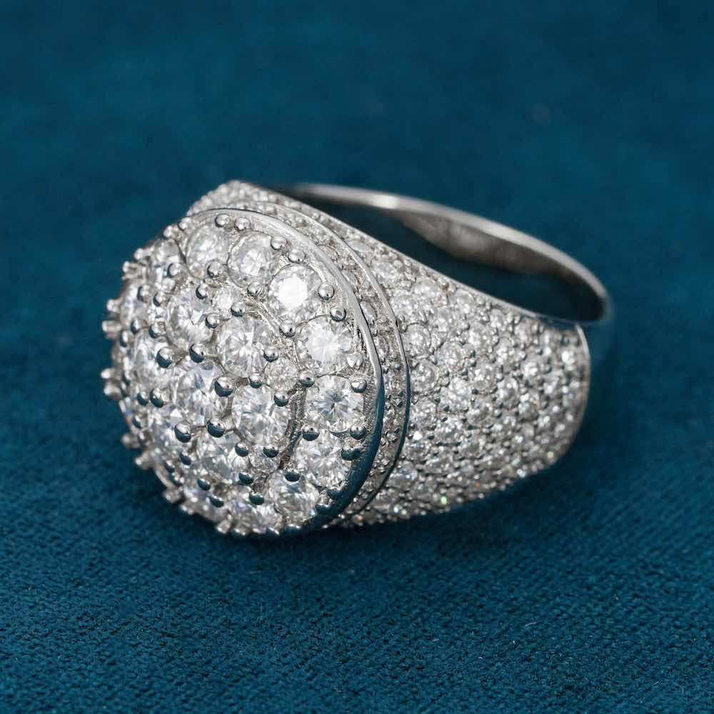 Iced out watch-Yika Jewelry