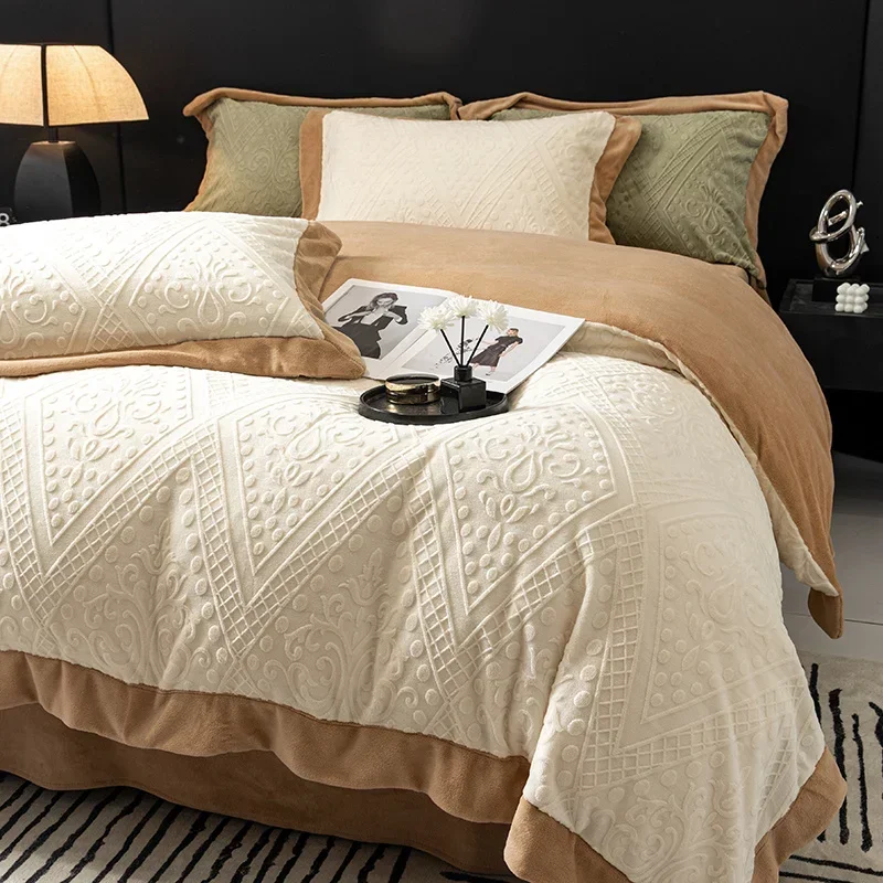 Luxury jacquard velvet home Bed linen Euro Bedding set Sitting Duvet cover Quilt bed cover full set sheet sets with pillowcase