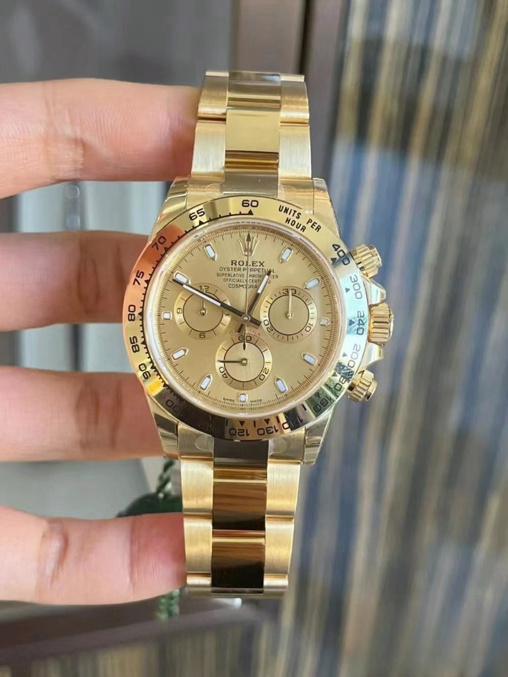 Cosmograph Daytona Oyster 40mm Yellow Gold Dial 116508-0003