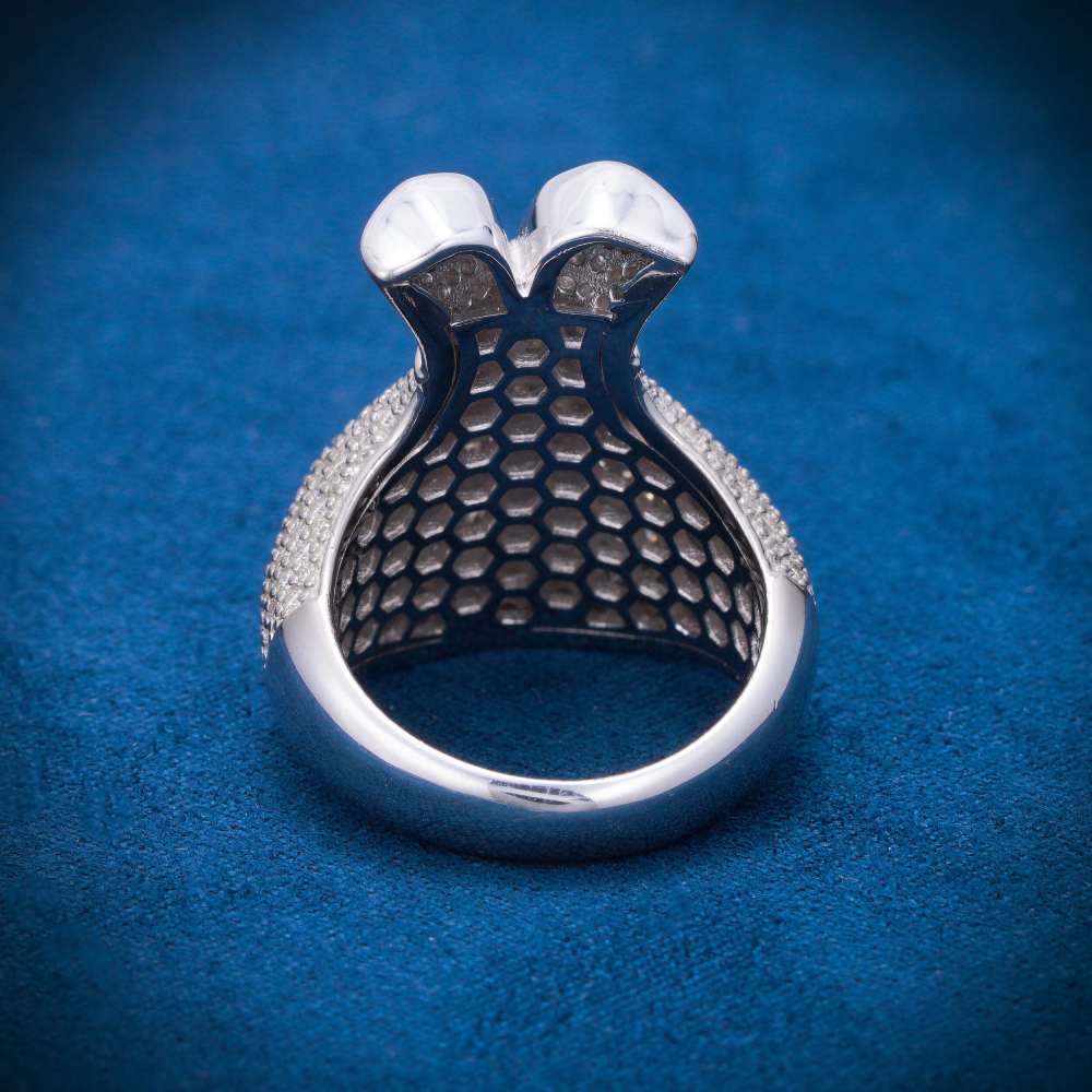 Iced out watch-Yika Jewelry