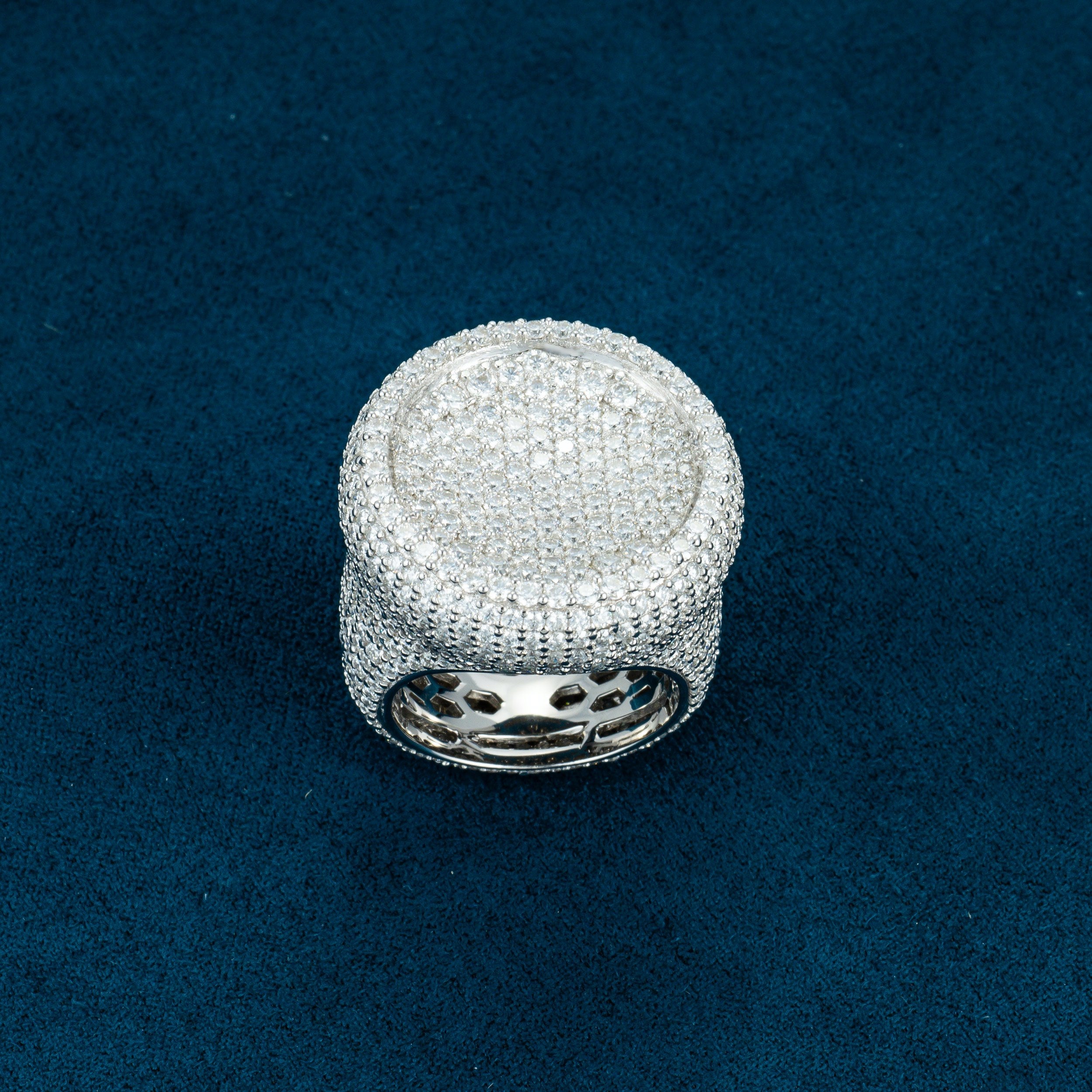 Iced out watch-Yika Jewelry