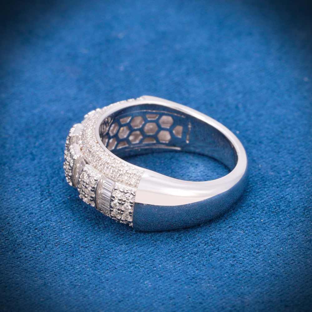 Iced out watch-Yika Jewelry