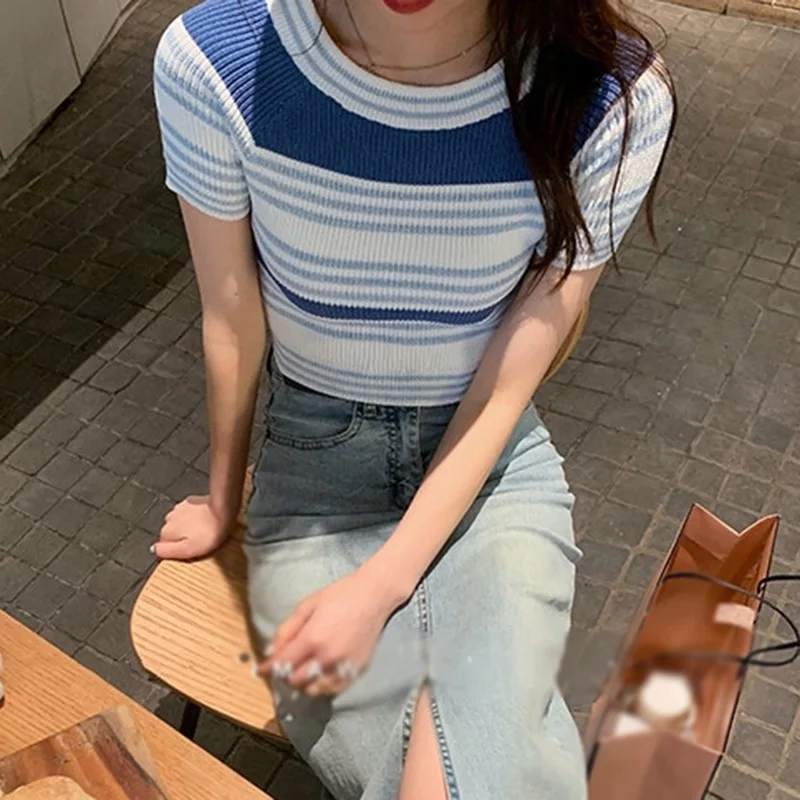 Women's Short Sleeve Basic Slim Fit Tops Crewneck Ribbed Knit T Shirt Cute Summer Outfits