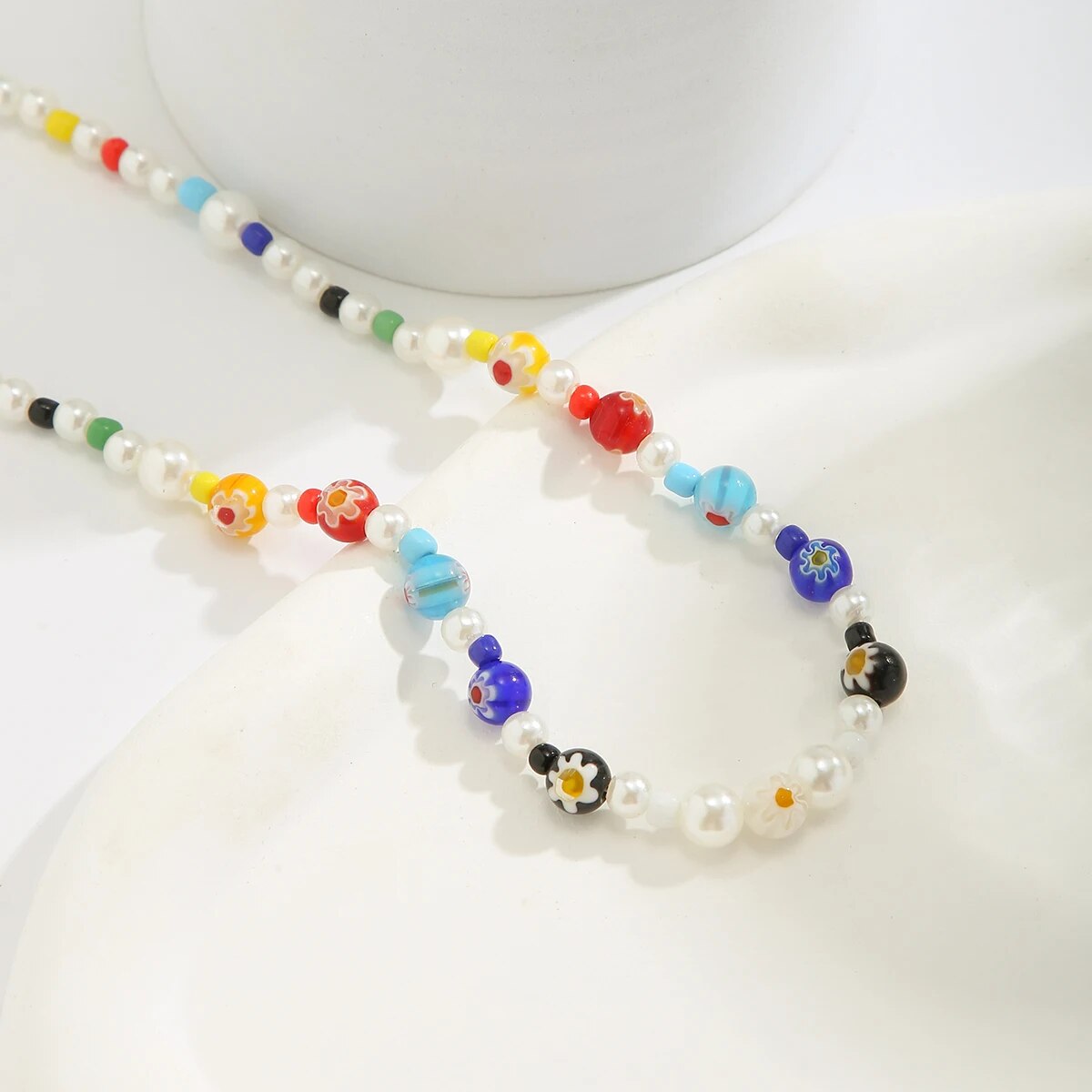 Imitation Pearl and Colorful Beads Short Choker Necklace for Men Trendy Beaded Chains on Neck 2023 Fashion Jewelry Accessories