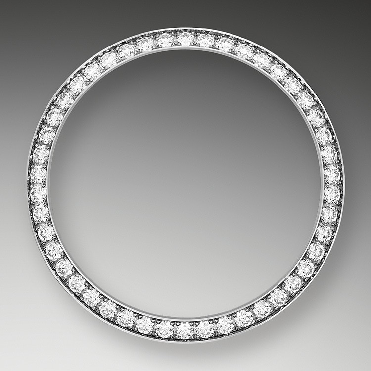 DIAMOND-SET BEZEL