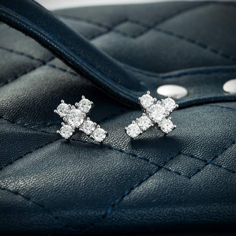 Iced out watch-Yika Jewelry