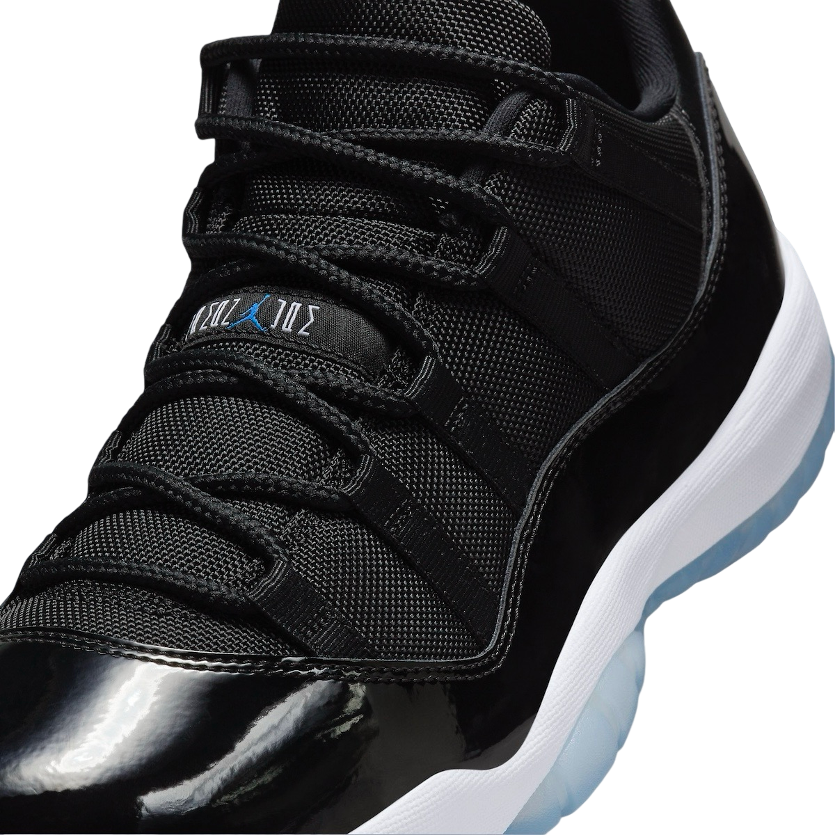 Air Jordan 11 Low Space Jam FV5104-004