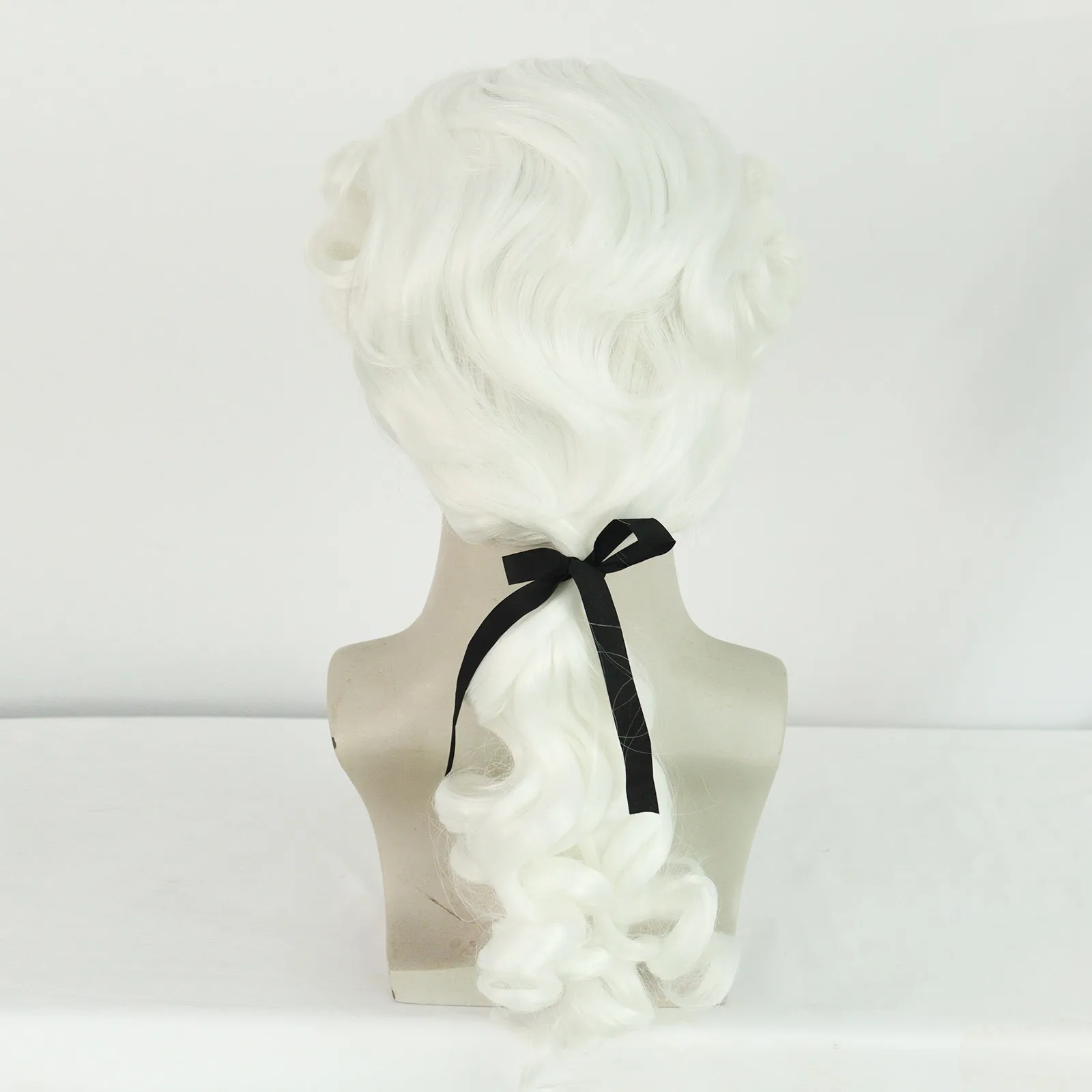 Anogol Long Blonde Curly Wigantoinette  Cosplay Wig for Men Wigs for Halloween Party School Christmas & 1pc Wig Cap