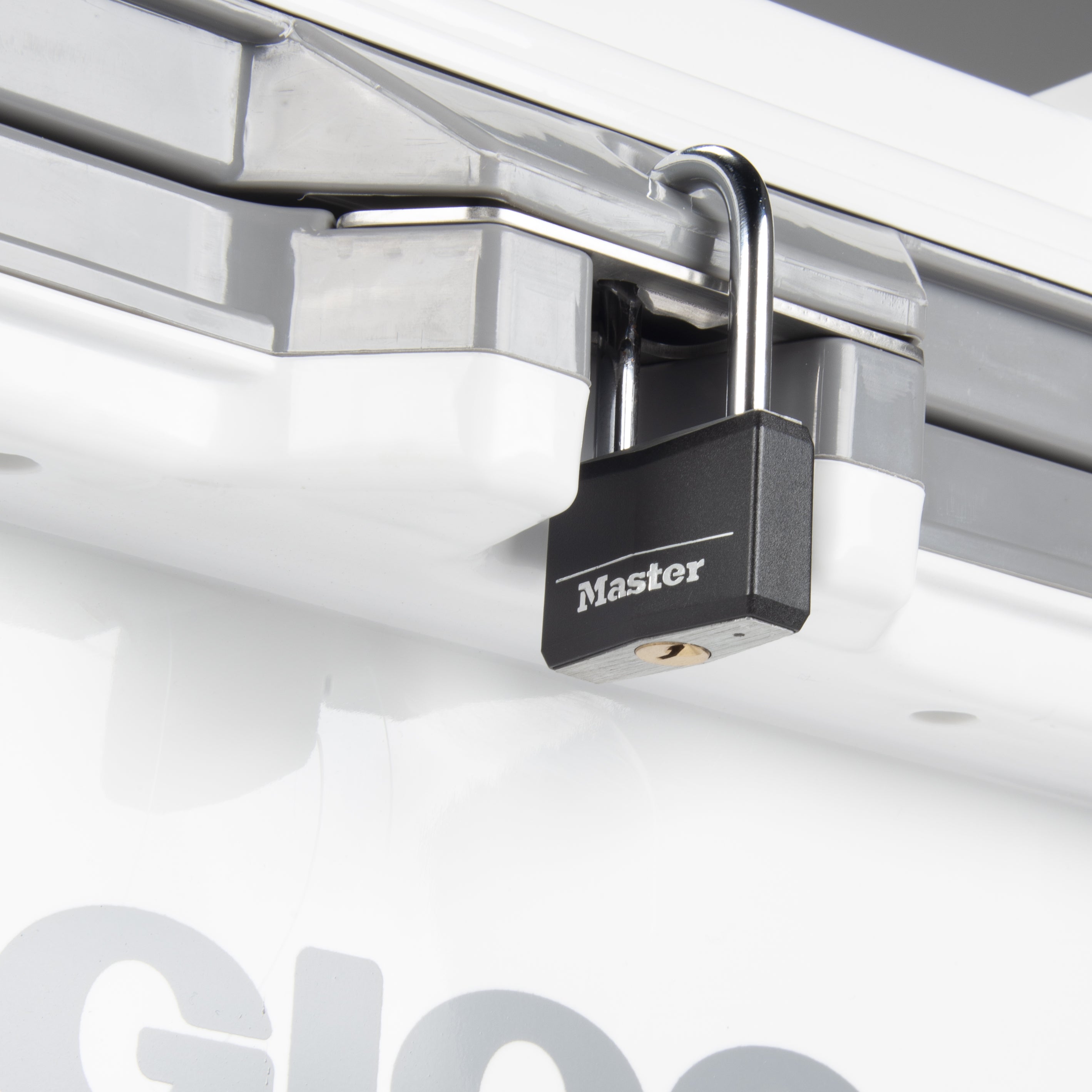 The Longest-Lasting Ice Retention