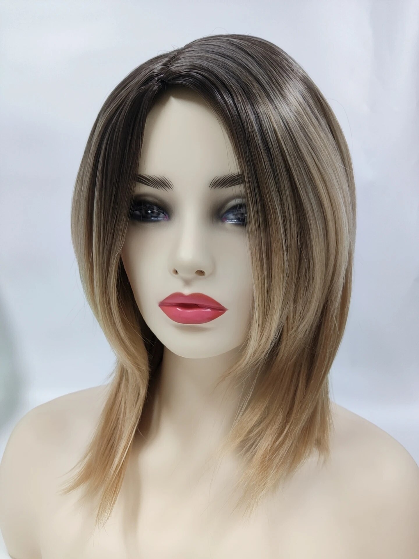 Female Short Bob Wigs for Women American European Gradient Straight Blonde Ombre Wig Soft Costume Party Wigs Natural As Real