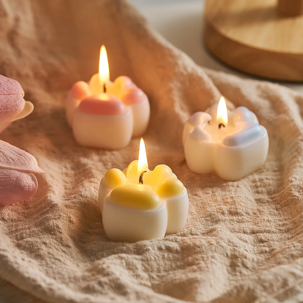 Creative Lovely Cat's Paw Incense Candle Bean Milk Aromatherapy Bedroom Living Room Decorations Lasting Fragrance Birthday Gift