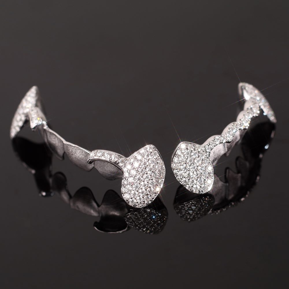 Iced out watch-Yika Jewelry