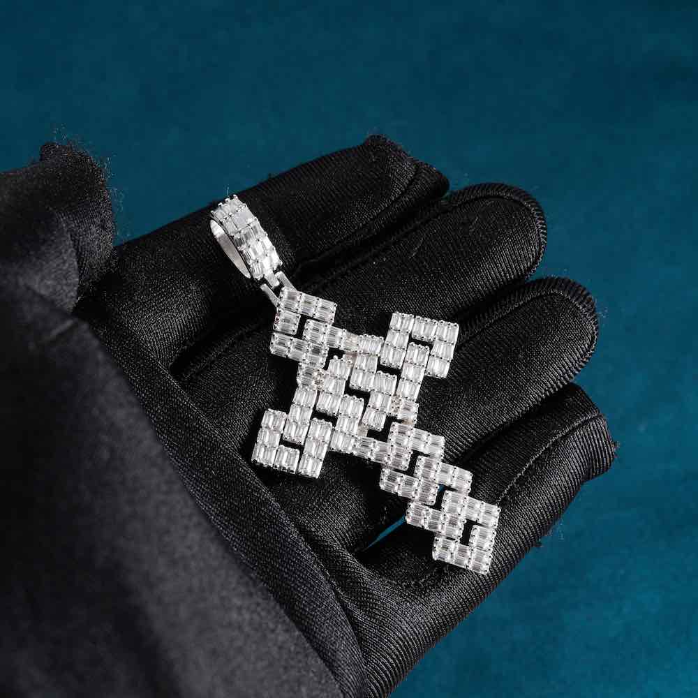 Iced out watch-Yika Jewelry