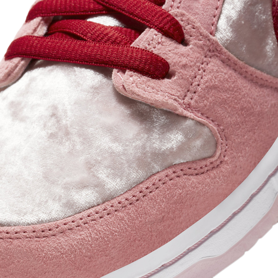 StrangeLove x Nike SB Dunk Low Valentine's Day