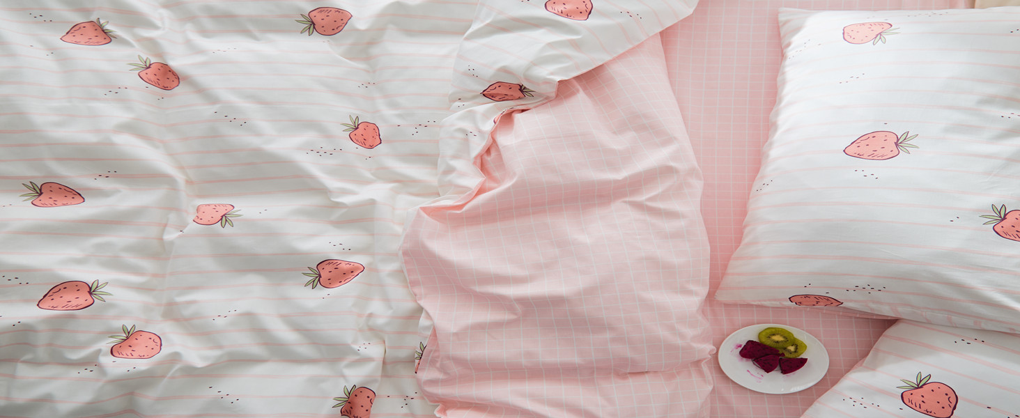 strawberry Bedding Set