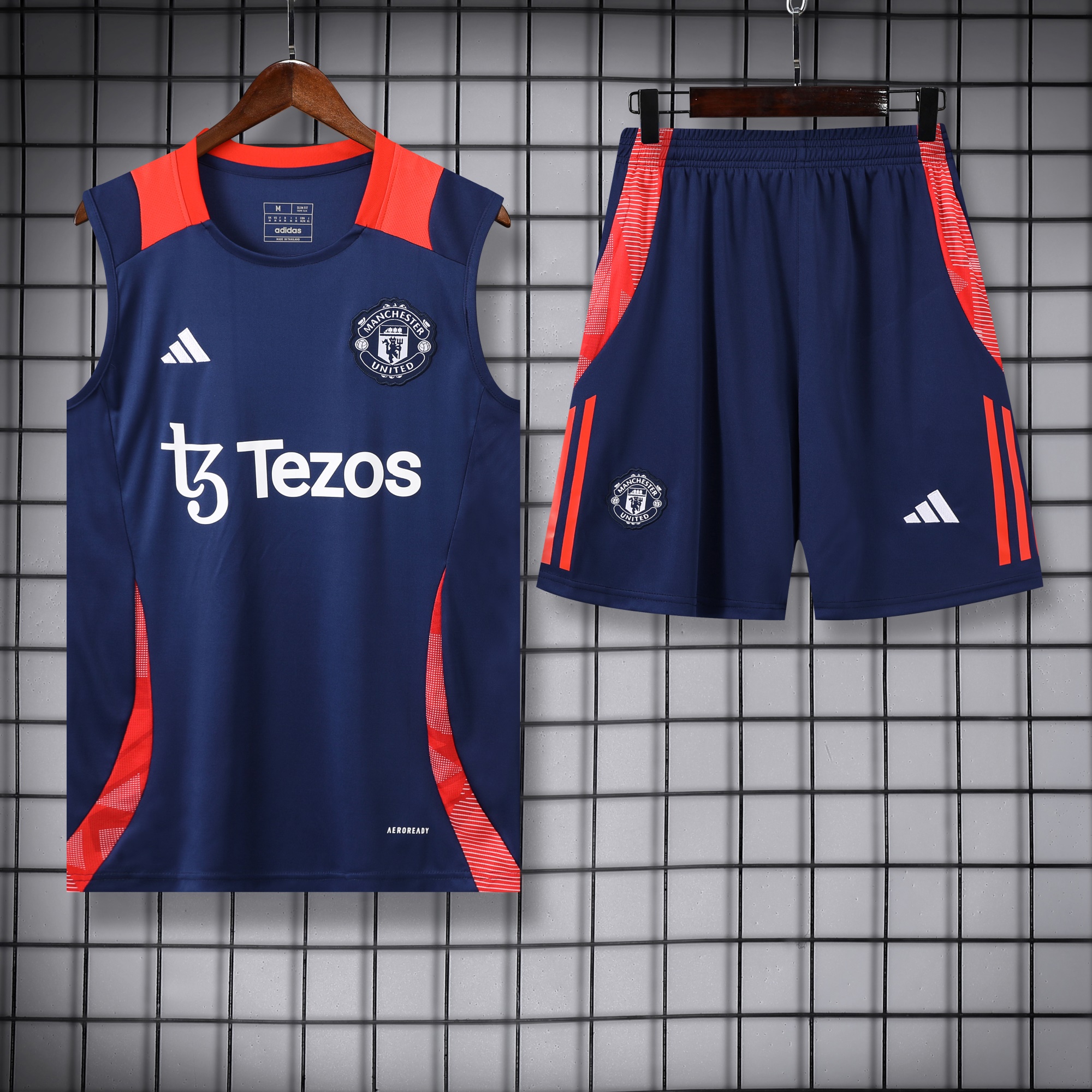 Manchester United 24-25 Vest Training Set - Deep Blue111