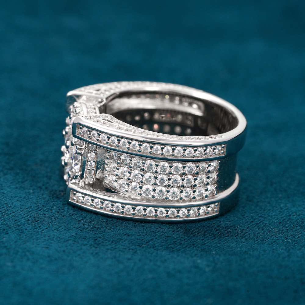 Iced out watch-Yika Jewelry