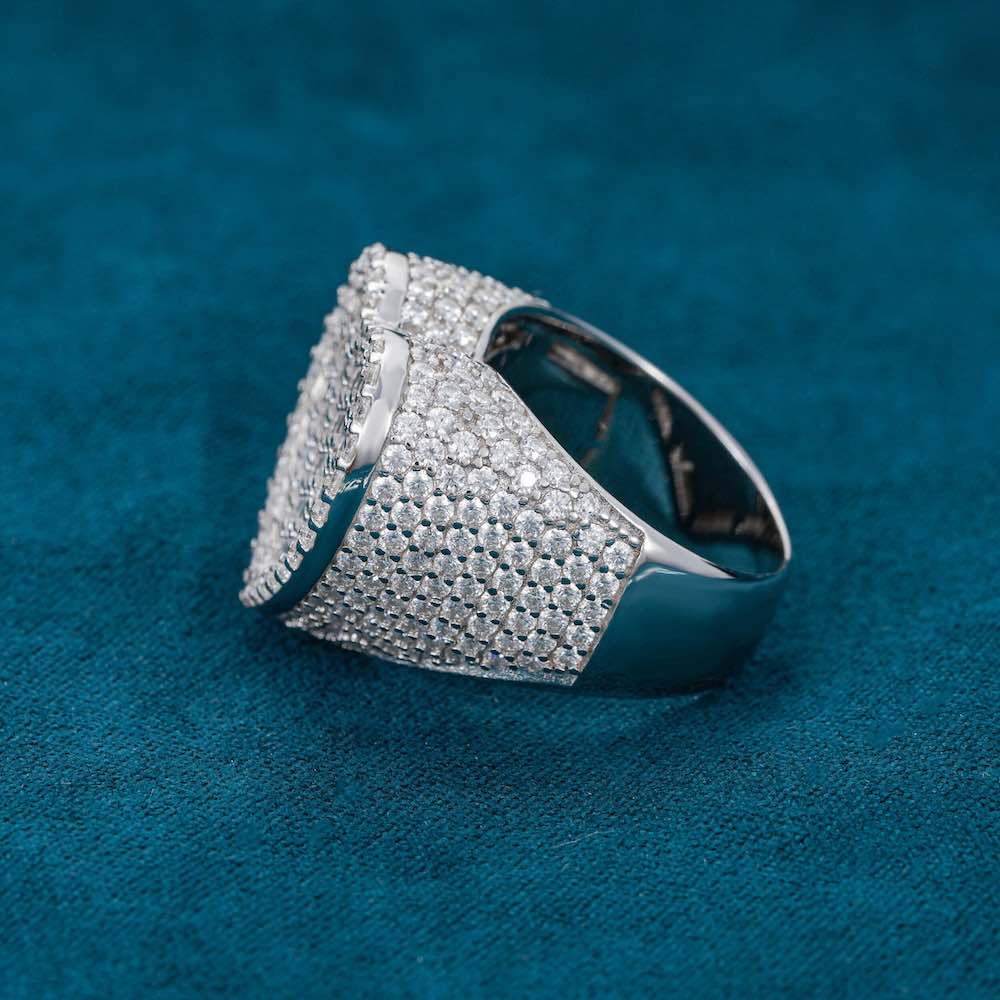 Iced out watch-Yika Jewelry