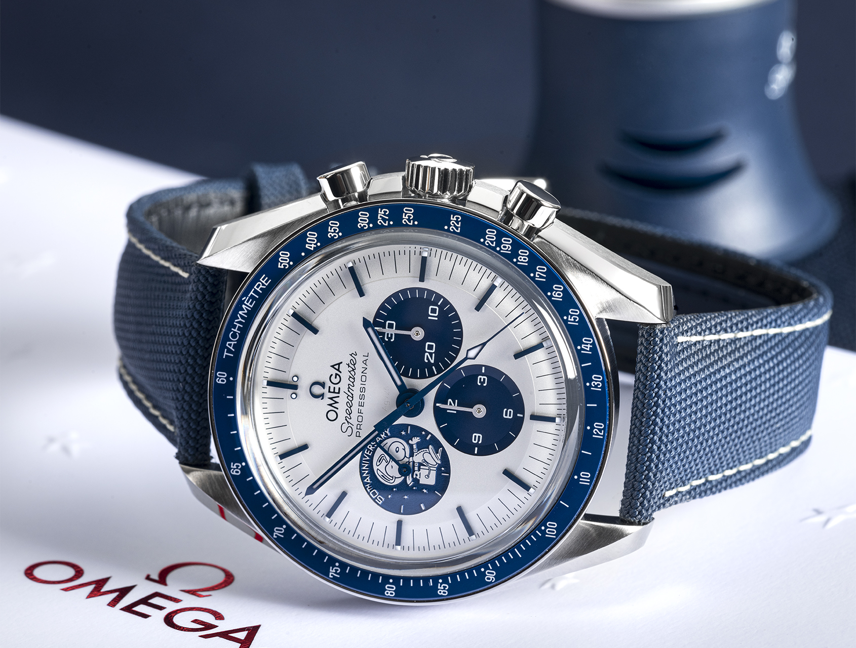 ref 31032425002001 | Snoopy - Brand New | Omega Speedmaster