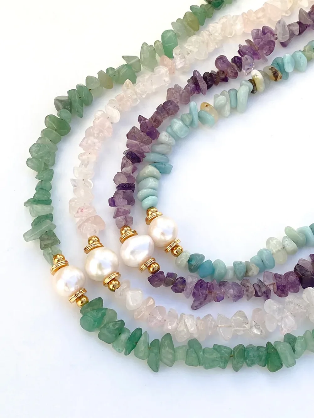 Women's handmade pink colorful irregular gravel face necklace fashion style round stone jewelry banquet party trendy charm