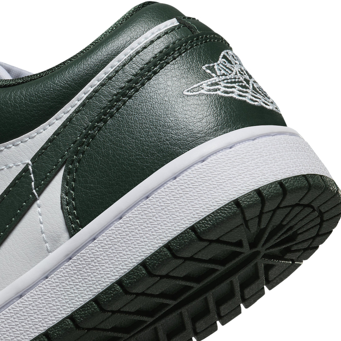 Air Jordan 1 Low WMNS Galactic Jade DC0774-113