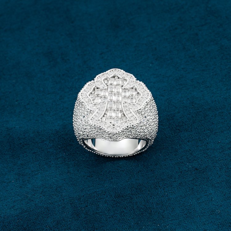 Iced out watch-Yika Jewelry