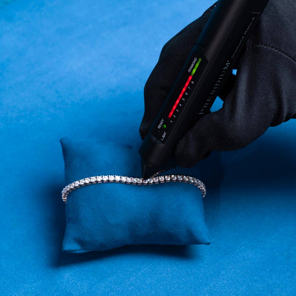 Iced out watch-Yika Jewelry