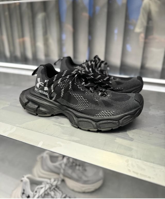 r/Balenciaga - New balenciaga x under armour sneakers