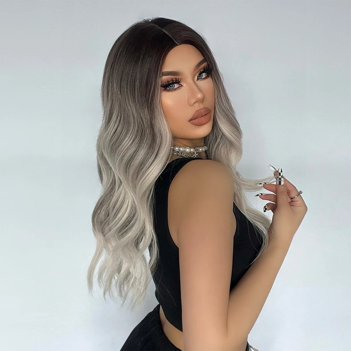 HENRY MARGU Ombre Gray Blonde Water Wavy Wig Natural Middle Part Synthetic Wigs Heat Resistant Fiber Women Daily Party Fake Hair