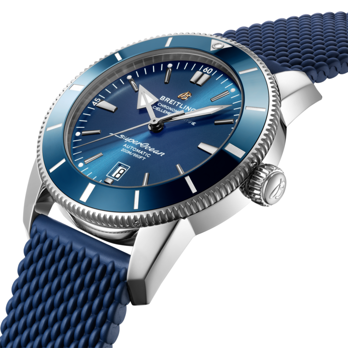 Inspired by the original Superocean from the 1950s, the Superocean Heritage combines iconic design features with a modern touch. Sporty and elegant, the Superocean Heritage is a true embodiment of style at sea.Featuring the iconic triangular-shaped hands as well as a unidirectional bezel with a polished ceramic ring, the Superocean Heritage is an elegant diver’s watch. Available in a variety of sizes and materials including stainless steel and 18k red gold, the Superocean Heritage B20 Automatic features a range of colored dials. Offered either with a matching mesh bracelet, or a “mesh-styled” rubber strap fitted with a folding buckle, this Superocean Heritage is powered by the Breitling Manufacture Caliber B20, a COSC-certified chronometer based on the Tudor Caliber MT5612.