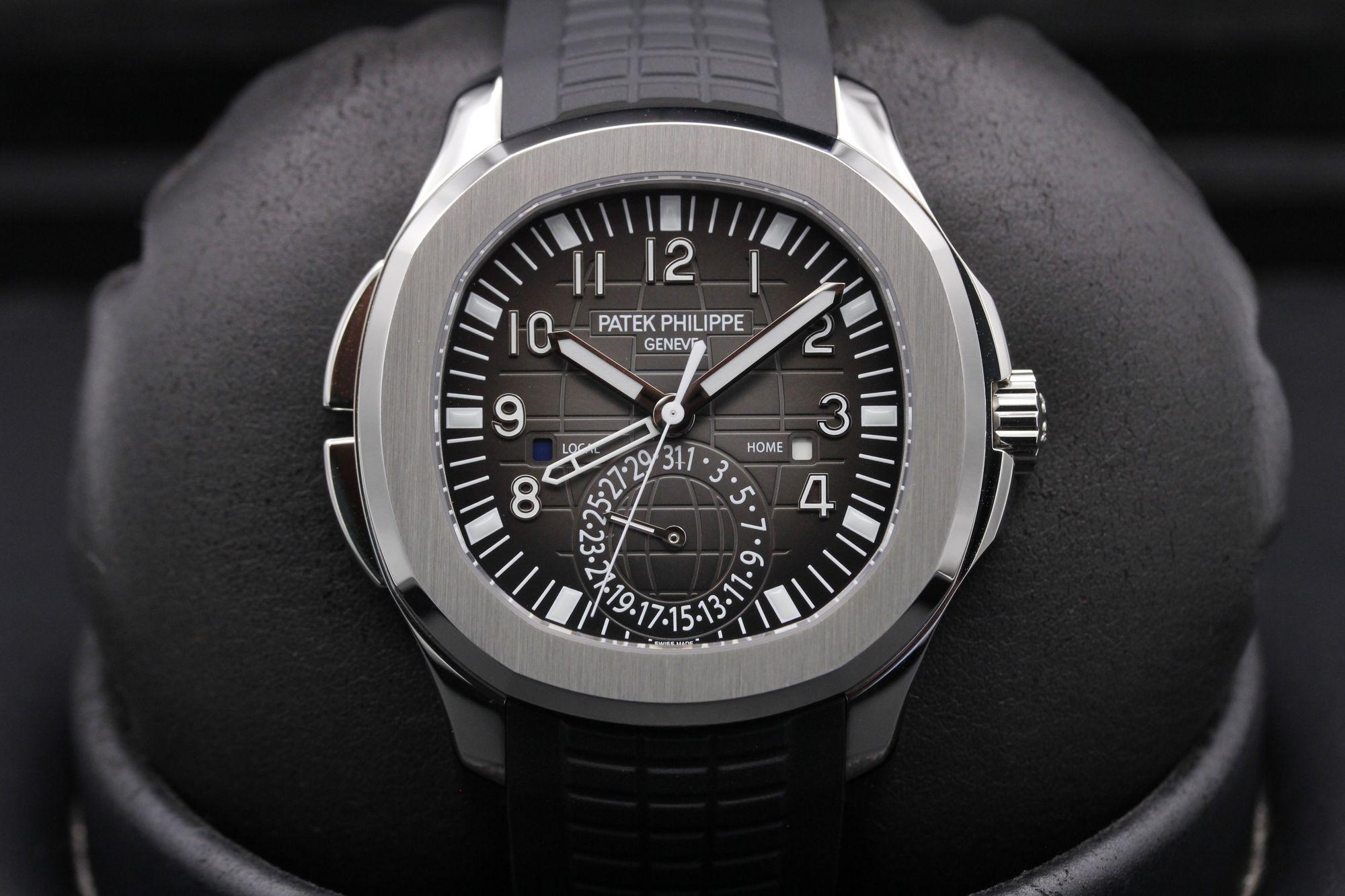 Patek Philippe Aquanaut Travel time 5164A-001 | OC WATCH GUY