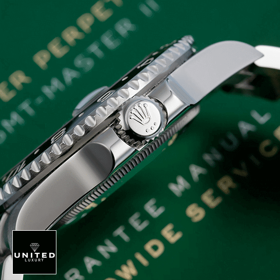 Rolex GMT-Master II 116710LN-0001 Black Dial Oyster Replica 4 Rolex GMT Master 116710LN Replica Case and Crown/Pusher