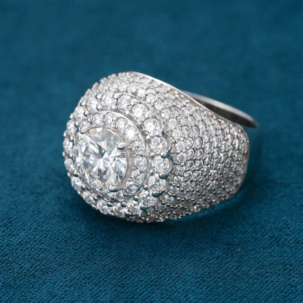 Iced out watch-Yika Jewelry