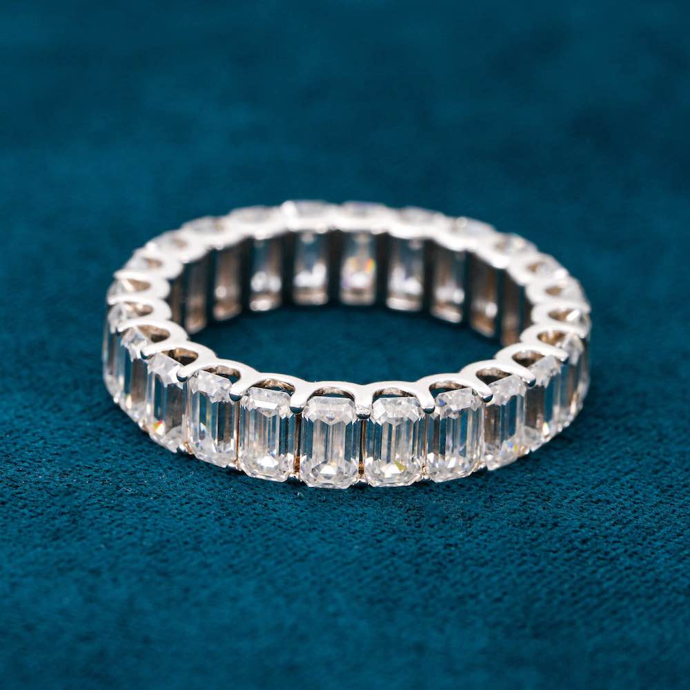 Iced out watch-Yika Jewelry