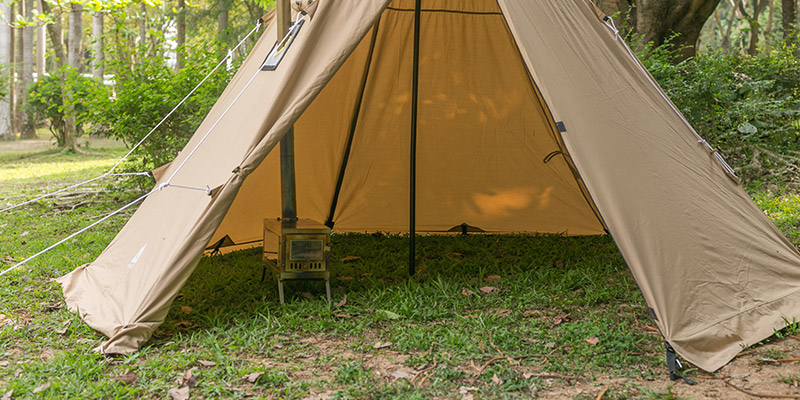 canvas teepee tent with stove