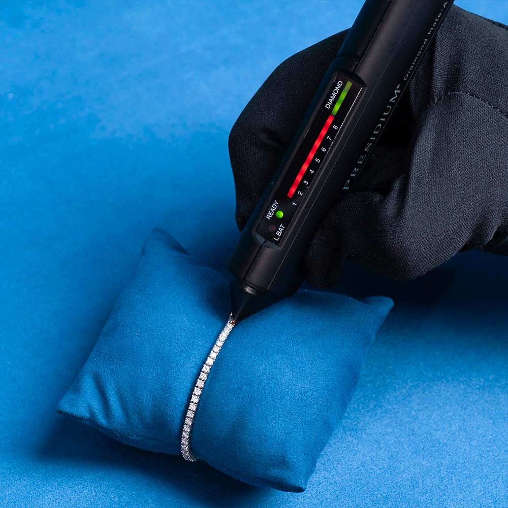 Iced out watch-Yika Jewelry