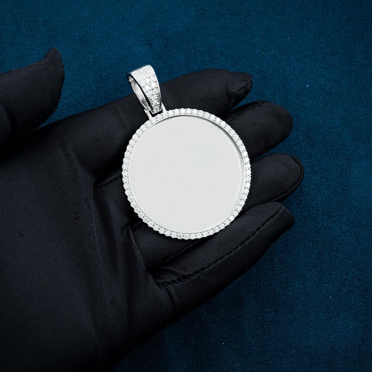 Iced out watch-Yika Jewelry