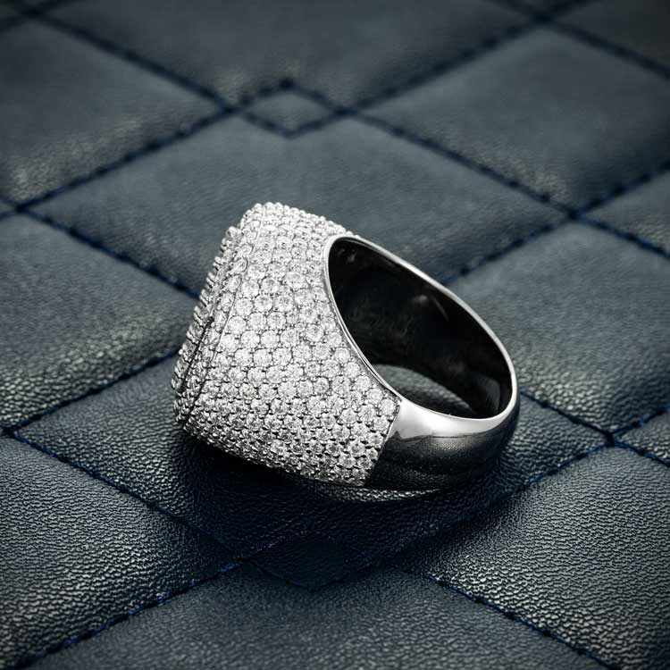 Iced out watch-Yika Jewelry