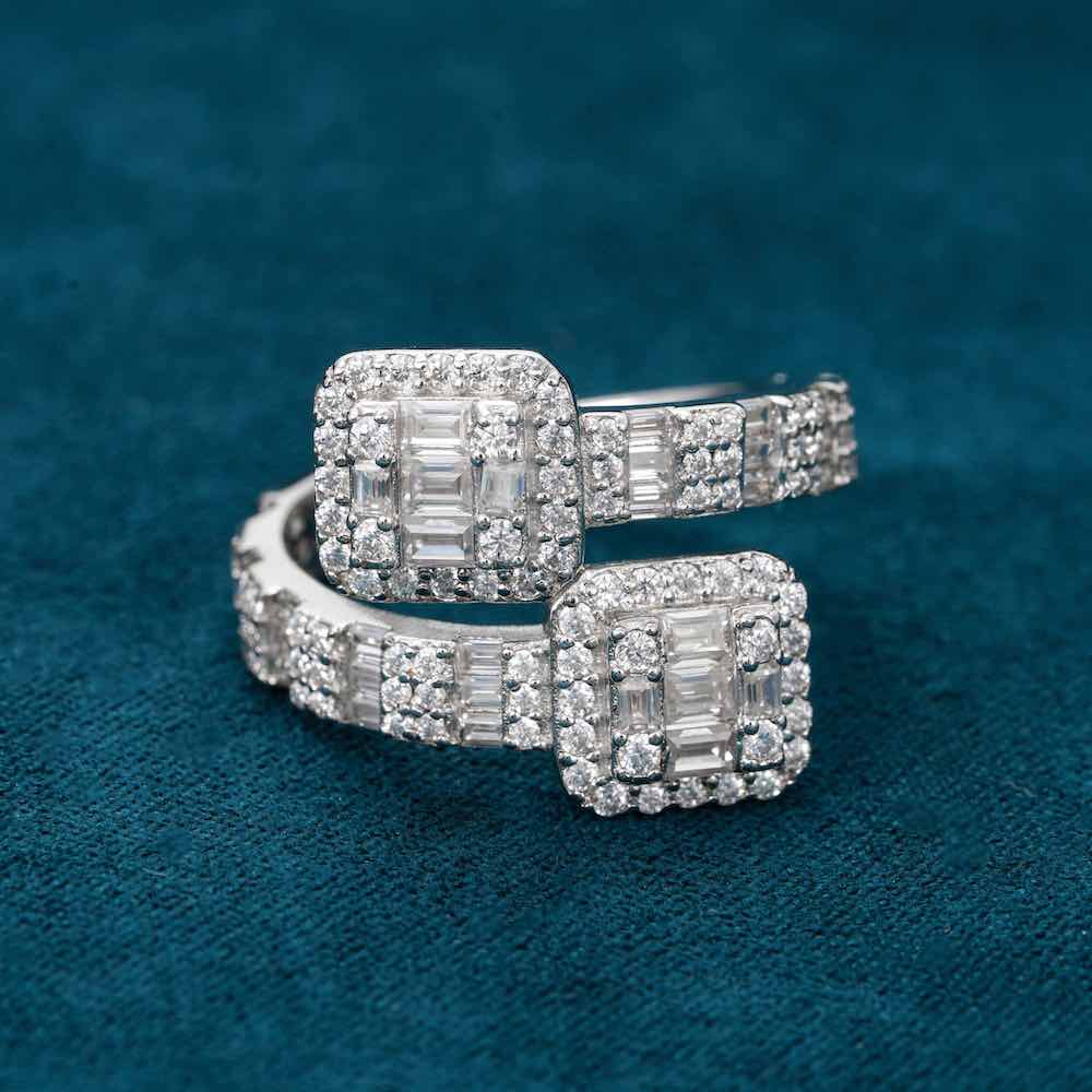 Iced out watch-Yika Jewelry