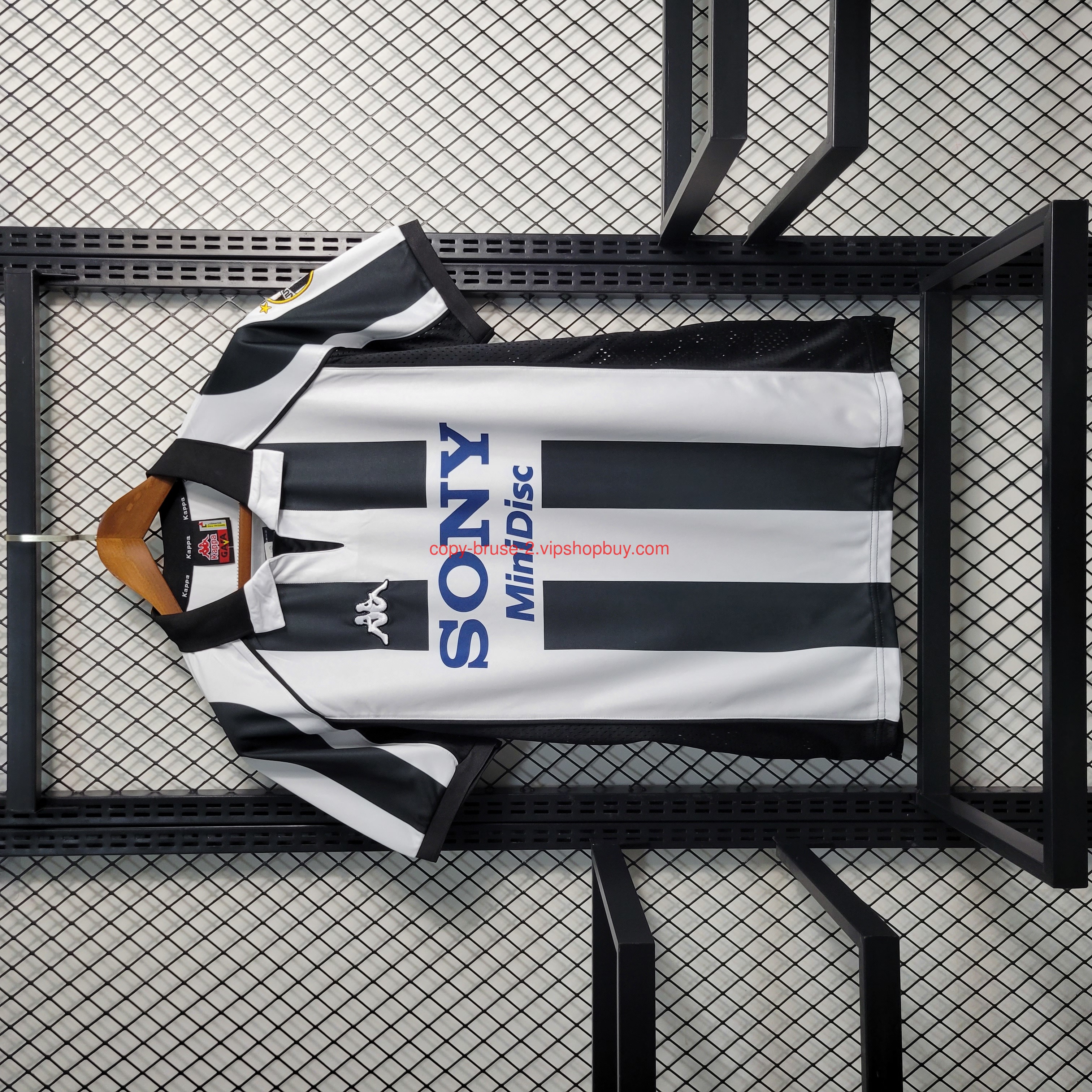 Retro Juventus 1997-98 Home Stadium Jersey111